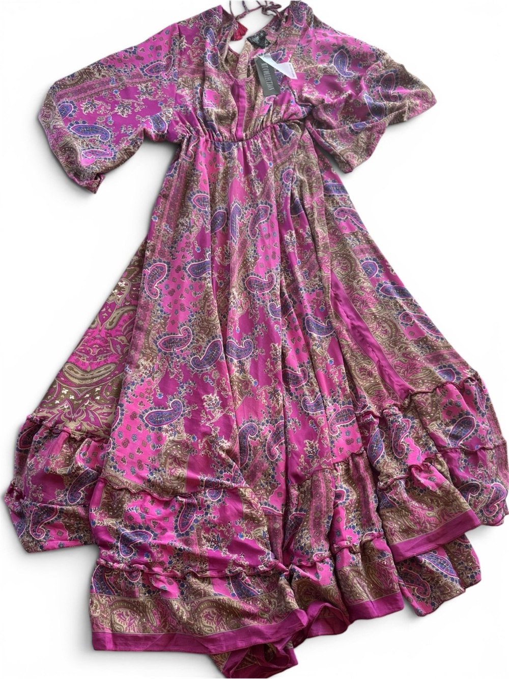 Women’s Pink Paisley Maxi Dress - Boho V-Neck Tie Back